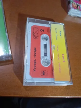 Cassette Los Super Exitos Europe Carrie