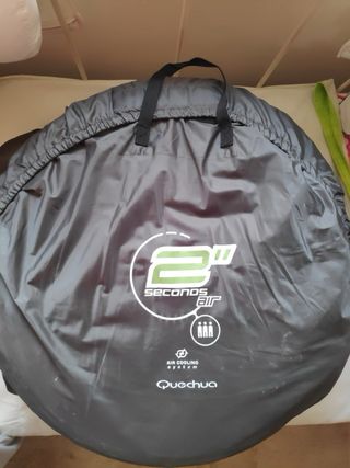 Tienda campaña Decathlon + 2 sacos dormir