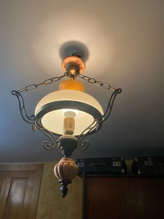 Lámpara colgante antigua