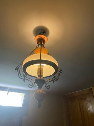 Lámpara colgante antigua