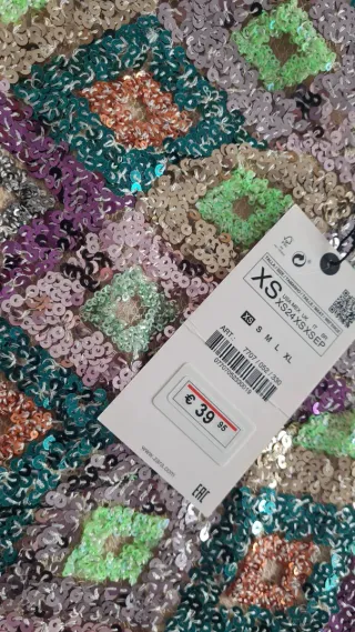 Falda Zara lentejuelas multicolor XS