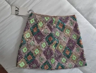 Falda Zara lentejuelas multicolor XS