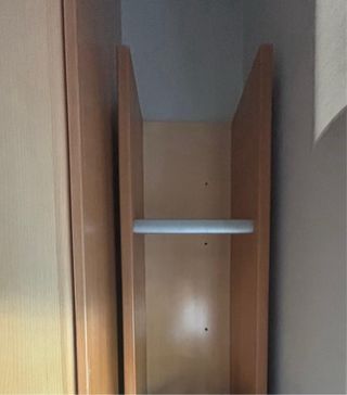 Armario juvenil, cama y estantería