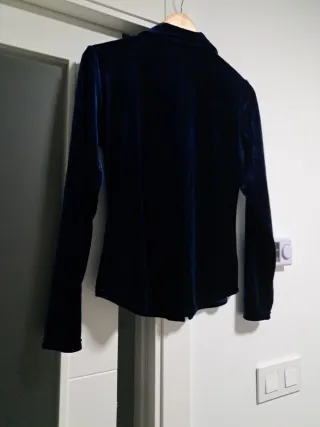 Camisa terciopelo azul Pimkie Talla 40