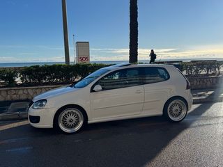 Golf GTI mk5 300cv