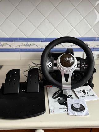 Volante y pedales Spirit of Gamer RACE 2