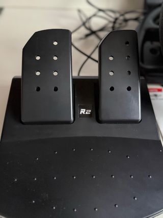 Volante y pedales Spirit of Gamer RACE 2