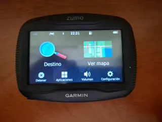 GPS Garmin Zumo con accesorios