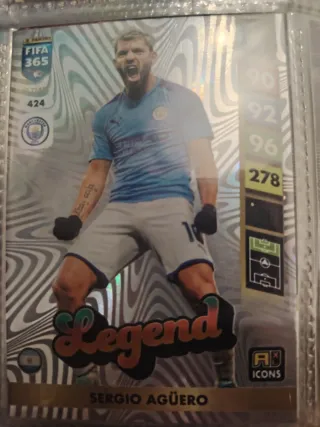Cromos de fútbol Topps y Panini