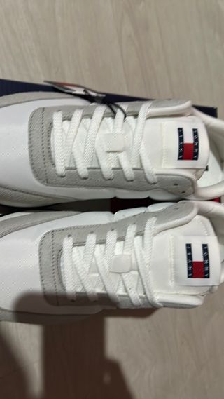 Sneakers Tommy Hilfiger colore bianco