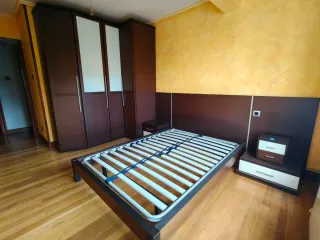 Dormitorio completo sin colchón