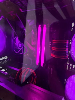 2x8GB DDR4 3600MHz Kingston Fury Beast RGB