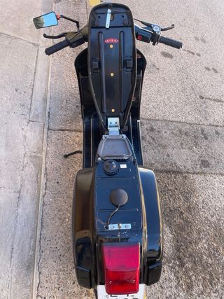 Vespa 75XL ELESTART Negra