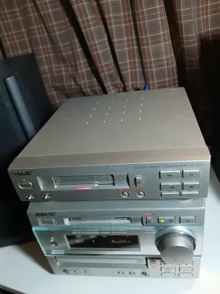 Equipo Musica Sony Minidisc-CD-Cassette-Radio