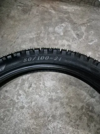 Juego Neumáticos Helios