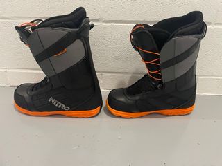 Botas Snowboard Negras y Naranjas