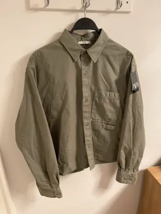 Camisa Zara Verde Talla L