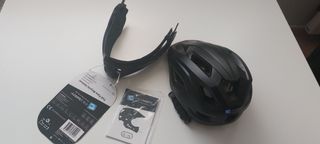 Casco 2 en 1 sin estrenar