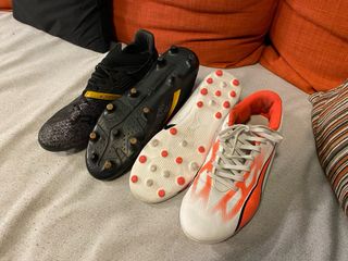 Botas de fútbol (2 pares)