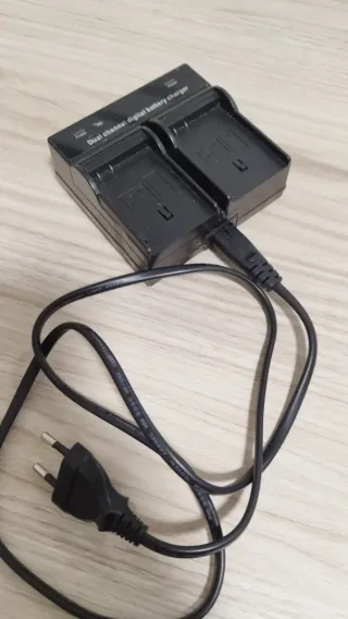 Caricabatterie Dual Nikon EN-EL15