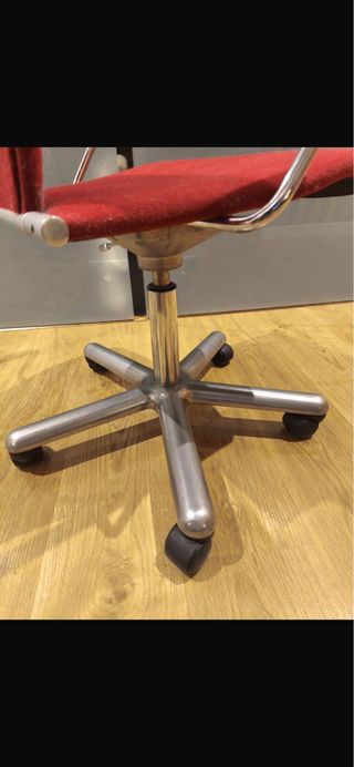 Silla Josep Mora Diseño Elevable Gira