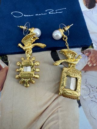 Pendientes Oscar de la Renta pájaro perla rosa