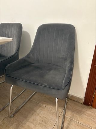 Mesa de comedor blanca moderna