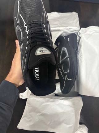 Dior B30 Sneakers Negras y Plateadas