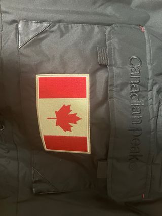 Giacca invernale con bandiera canadese