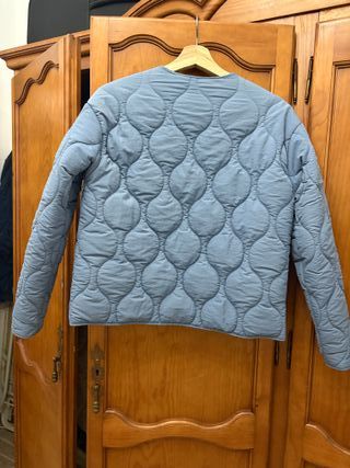 Chaqueta acolchada mujer azul