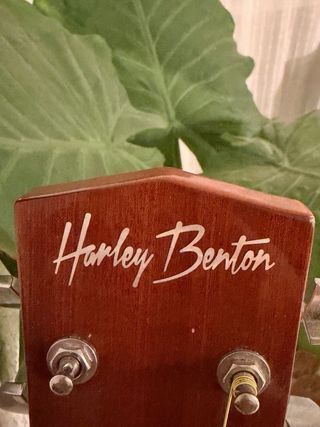Guitarra Electroacústica Harley Benton