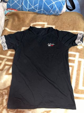 Camiseta Silskim Negra