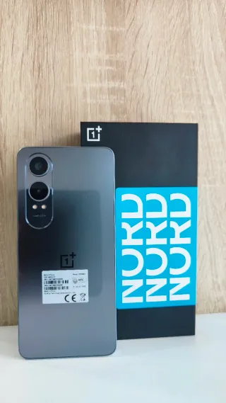 Smartphone novo OnePlus Nord CE4 Lite 5G Prateado