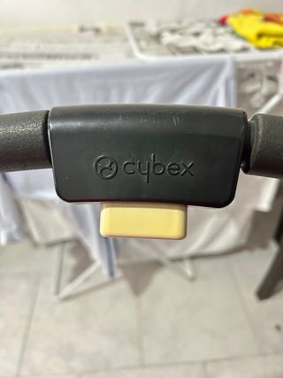 Silla de paseo Cybex roja de colección