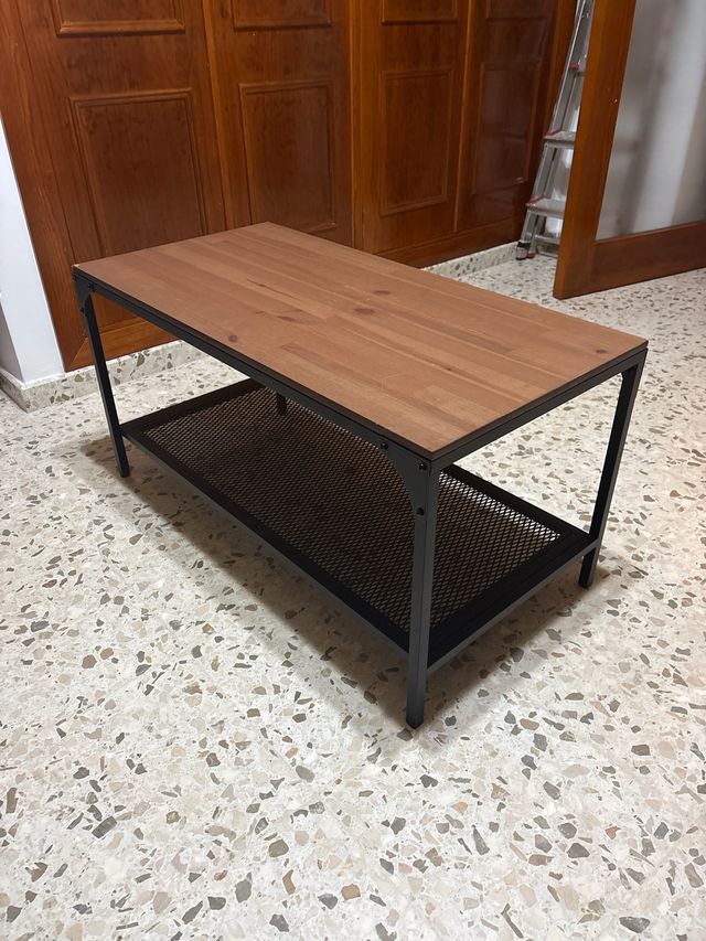 Mesa baja madera y metal Maison du Monde,
