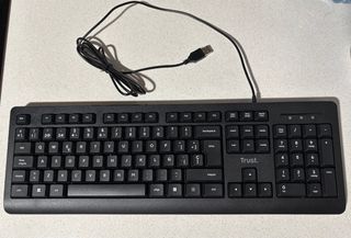 Teclado Trust Negro USB