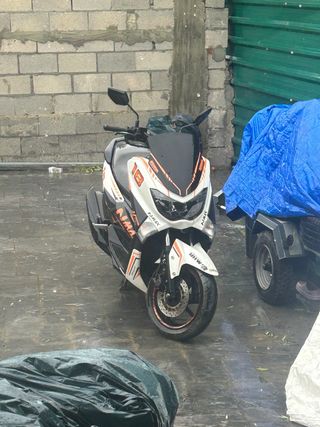 Yamaha NMAX 125 Scooter Automática