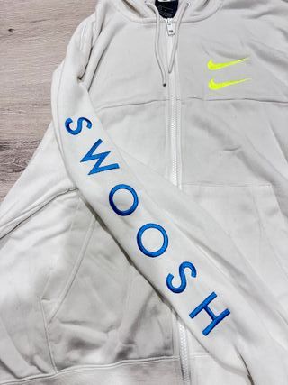 Nike Sportswear Double Swoosh Zip-Up Hoodie