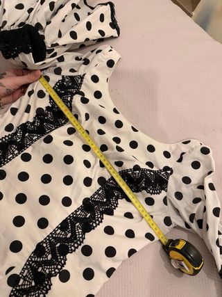 Traje Gitana Lunares Negros Encaje