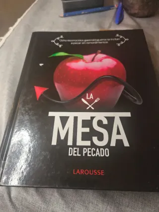 La mesa del pecado (Larousse - Libros Ilustrado...