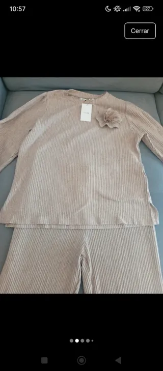 Conjunto suéter y pantalón Talla L