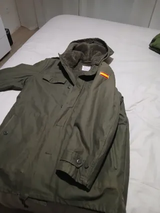 Abrigo Militar Verde Talla L