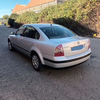 Volkswagen Passat 2002