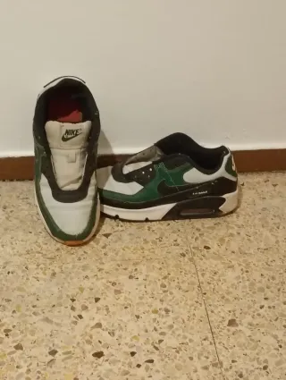 Zapatillas Nike Air Max Verdes y Blancas