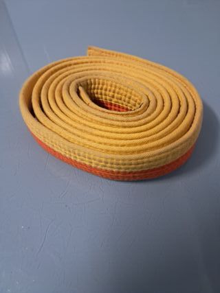 Cinturones de Karate de varios colores