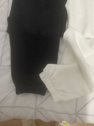 Pantalón chándal blanco y negro