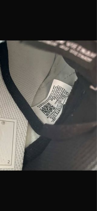 Sapatilhas Nike Dunk Low Preto e Branco