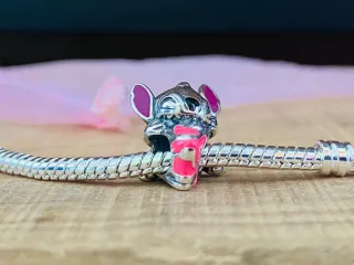 Charm | Stitch con Tarta Disney