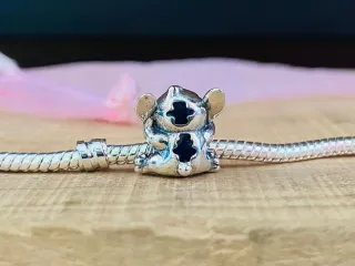 Charm | Stitch con Tarta Disney