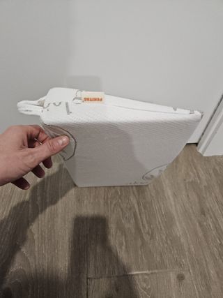 Colchón Cuna TERNUM como Nuevo y cojín cuña de 15º